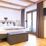 Panzió Haus Steinbock 3*