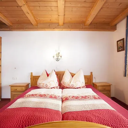 Haus Steinbock * Neustift im Stubaital