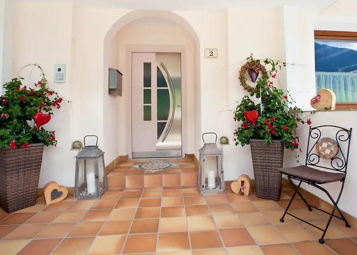 Haus Steinbock Bed & Breakfast Neustift im Stubaital