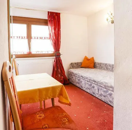 Haus Steinbock Bed & Breakfast 3*