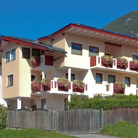 Haus Steinbock Neustift im Stubaital