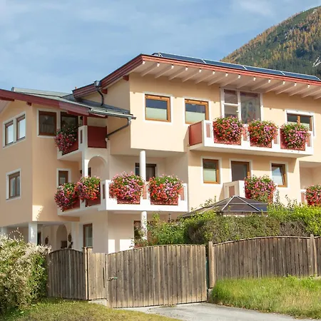 Haus Steinbock Neustift im Stubaital