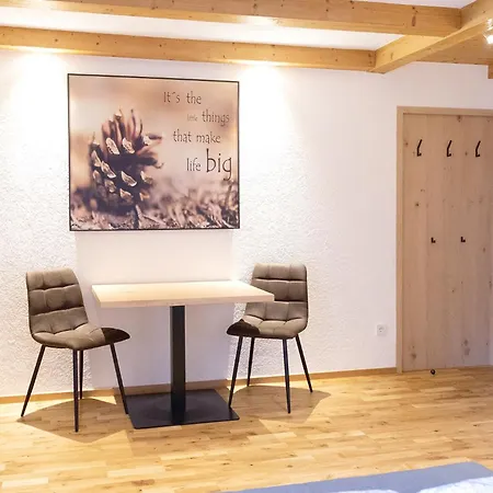 Frühstückspension Haus Steinbock 3*