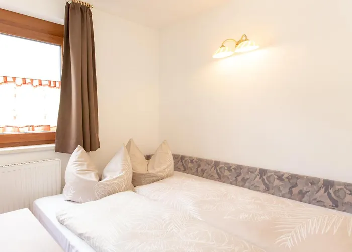 Haus Steinbock Couette-café 3*